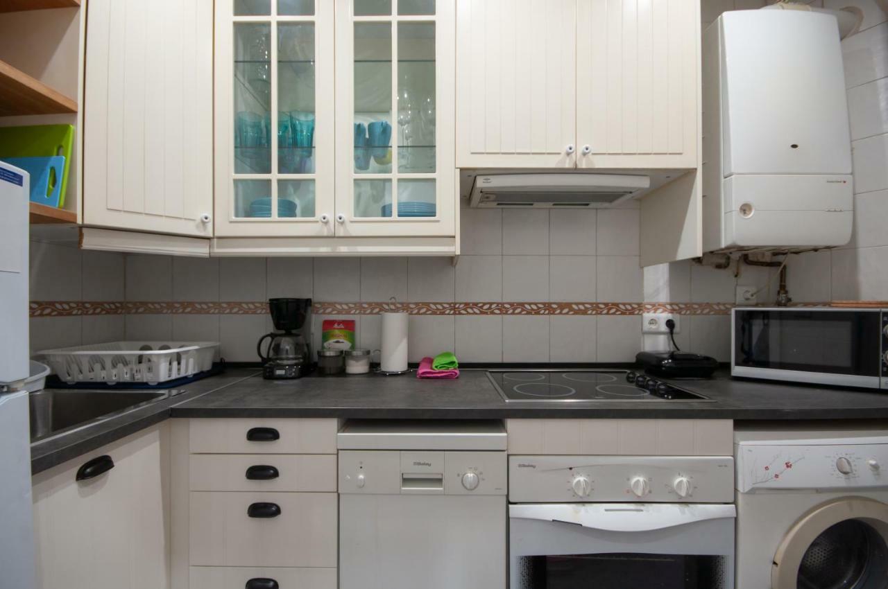 Acogedor Apartamento Lavapies Madrid Luaran gambar