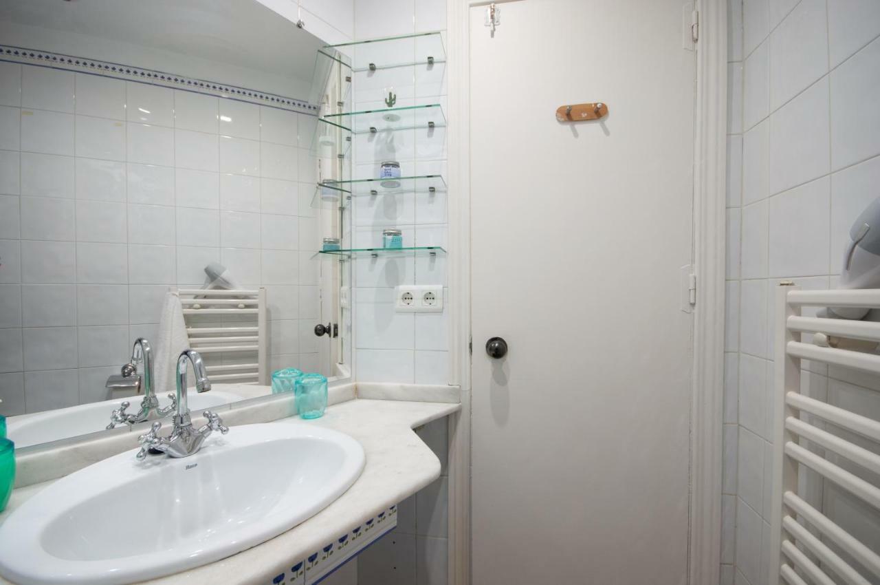 Acogedor Apartamento Lavapies Madrid Luaran gambar